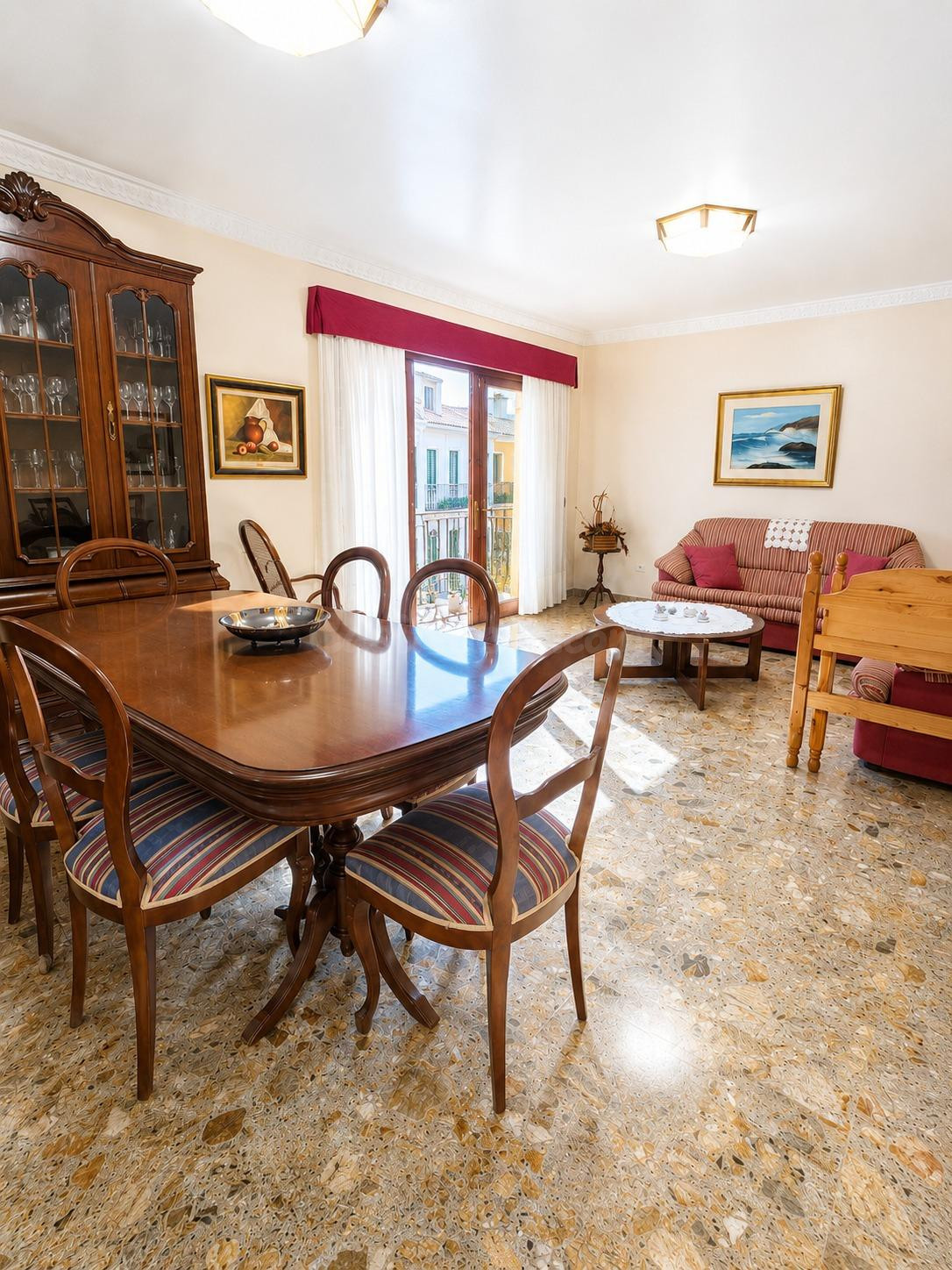 Vivienda singular de 148 m2 útiles, amplios espacios y gran  - foto 4