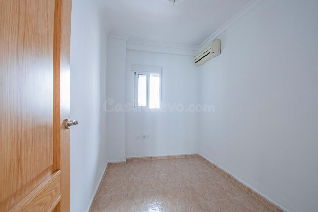 Piso junto a la estación de Santa Justa - foto 3