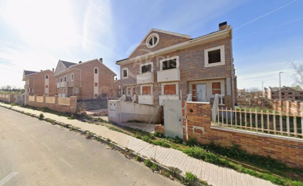 Chalet Independiente en Burguillos De Toledo