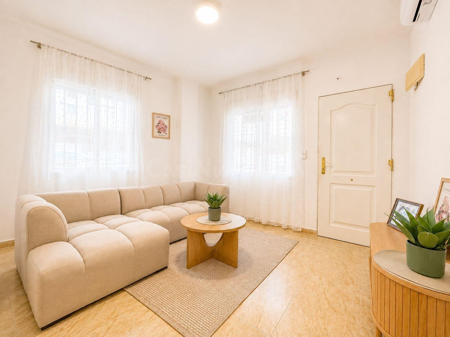 PLANTA BAJA CON ENTRADA INDEPENDIENTE, 2 DORMITORIOS, 2 BAÑO - foto 3
