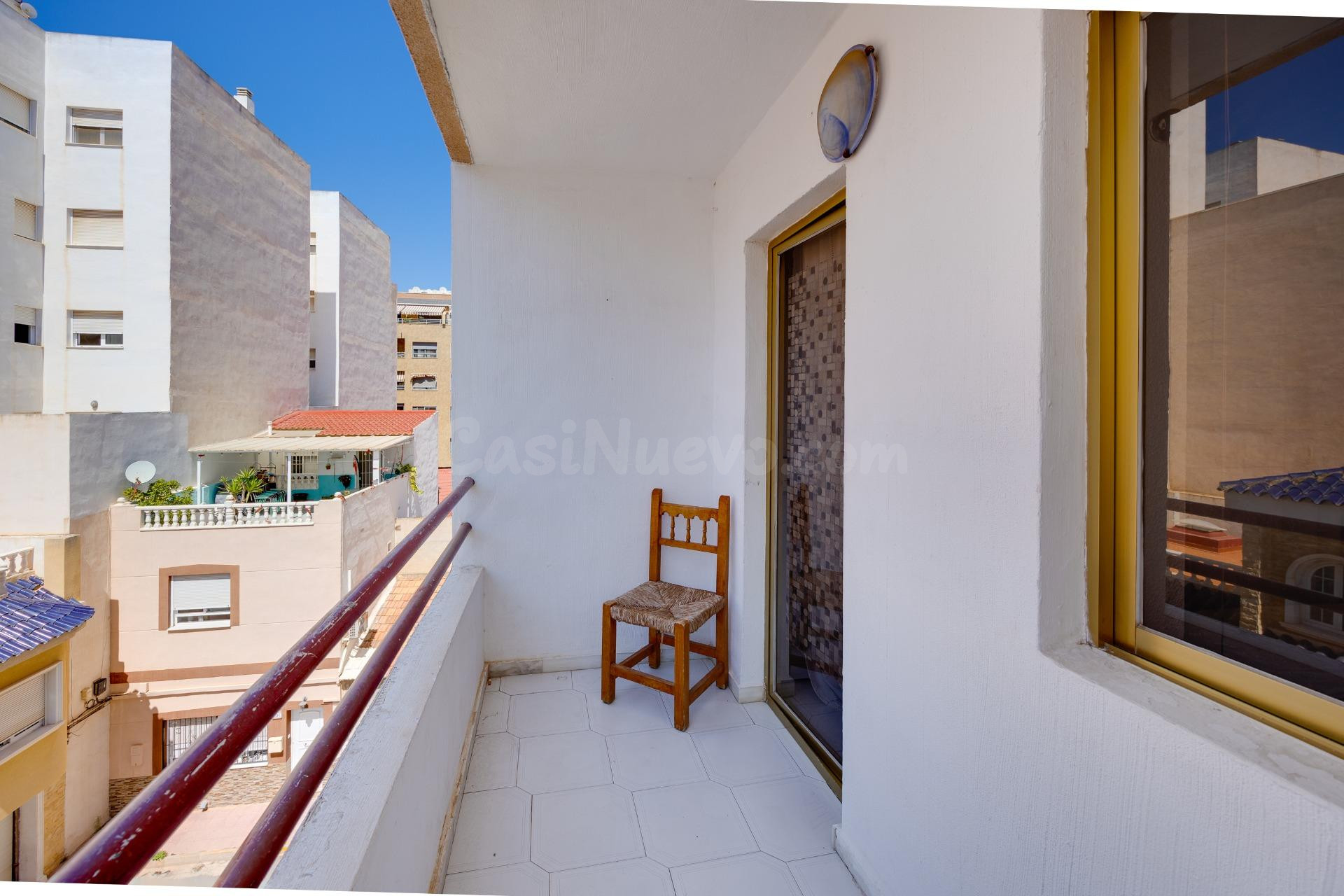 OPORTUNIDAD!!!! SE VENDE ESTUDIO MUY PRÓXIMO AL AYUNTAMIENTO - foto 3
