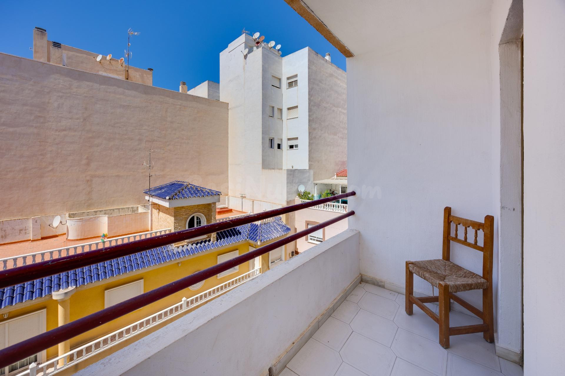 OPORTUNIDAD!!!! SE VENDE ESTUDIO MUY PRÓXIMO AL AYUNTAMIENTO - foto 5