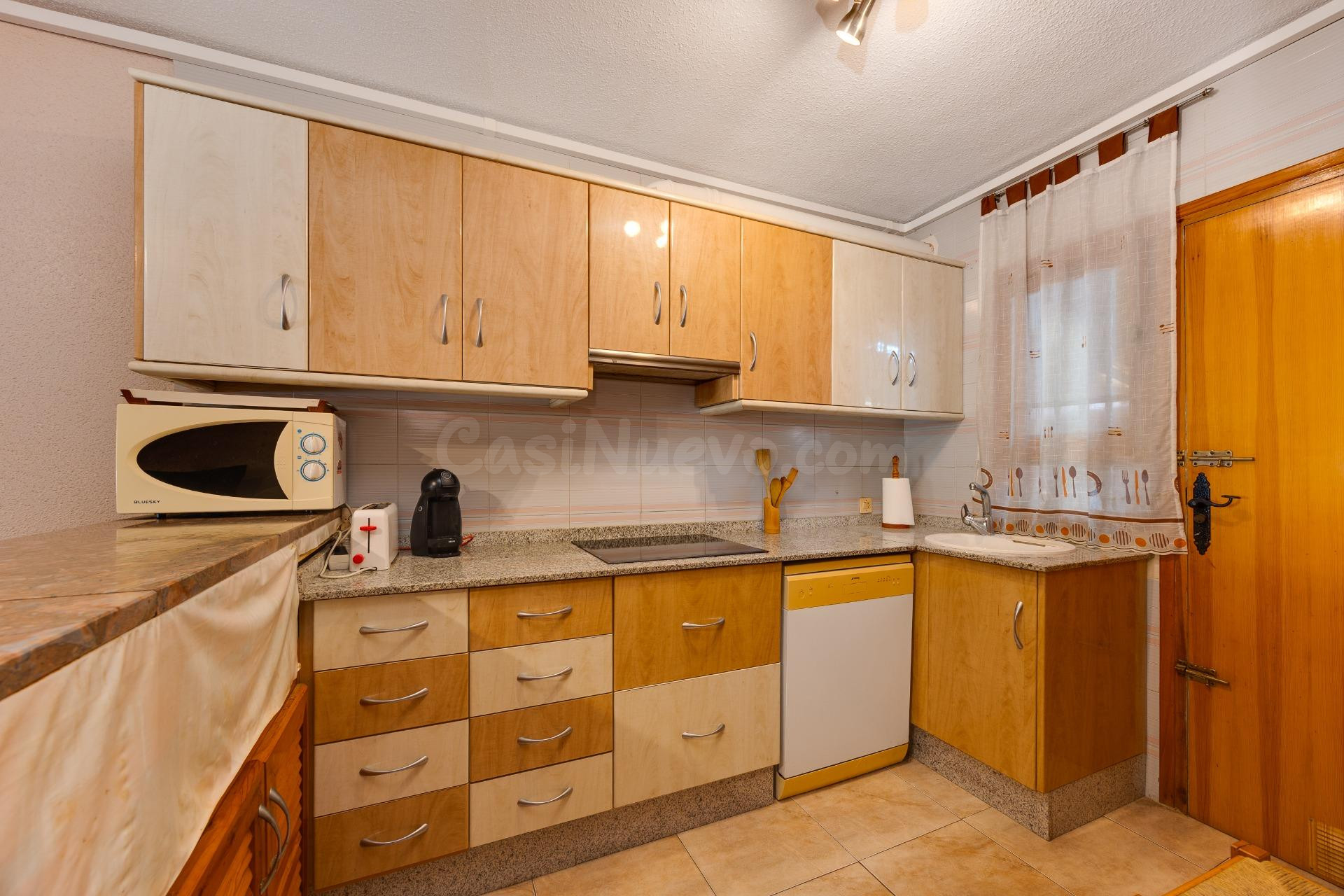 Chalet adosado en San Roque, Torrevieja - foto 5
