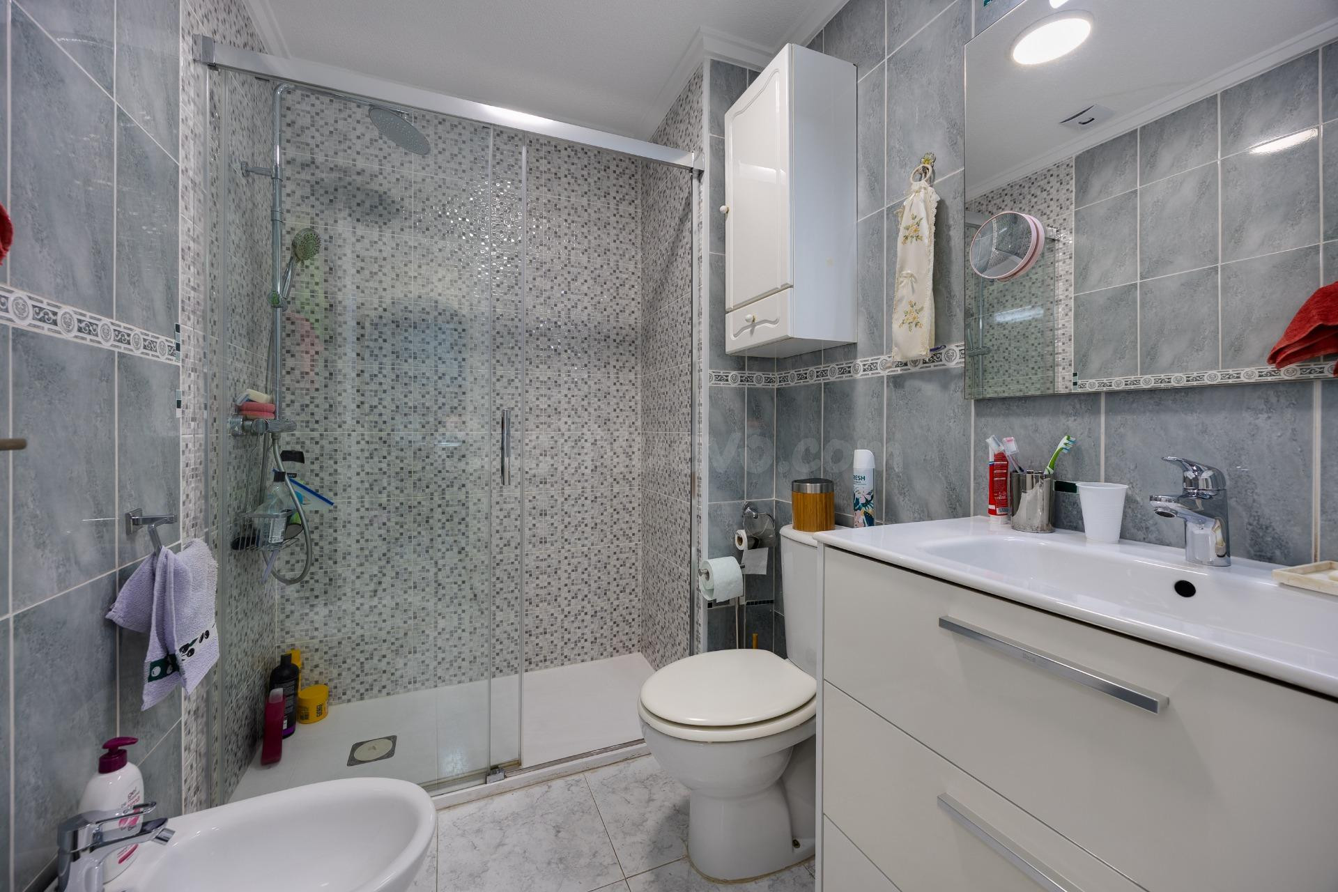 Apartamento reformado de un dormitorio en la Playa de los Lo - foto 5