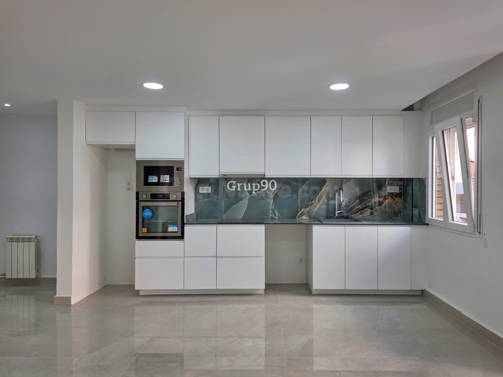 ¡A estrenar! Piso de 102 m2 totalmente reformado en Calle Pi - foto 2