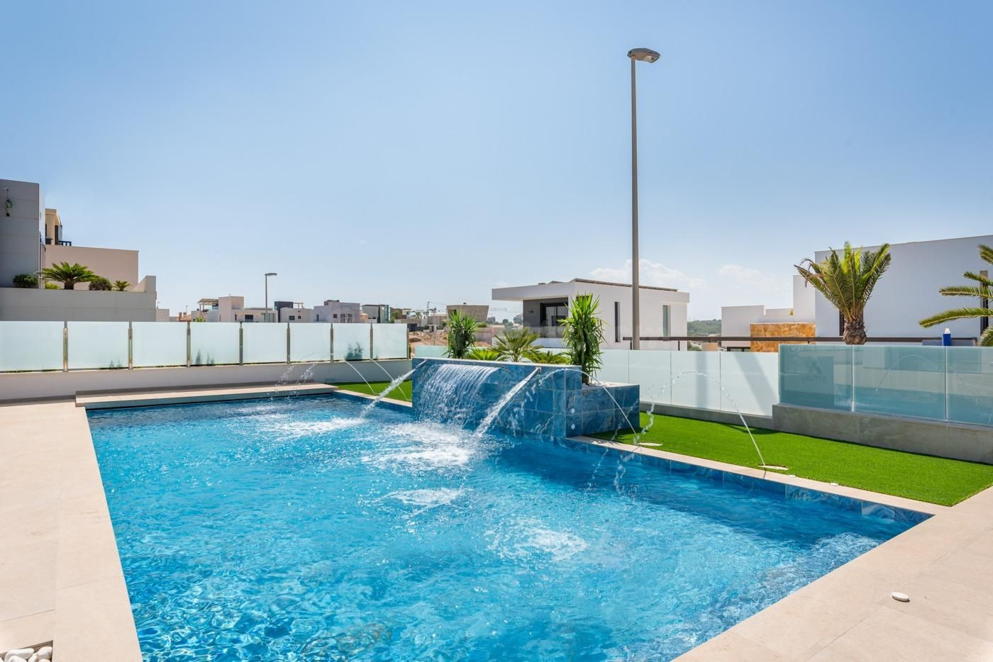 Villa 3 habitaciones 242m² en venta - Campoamor - foto 3