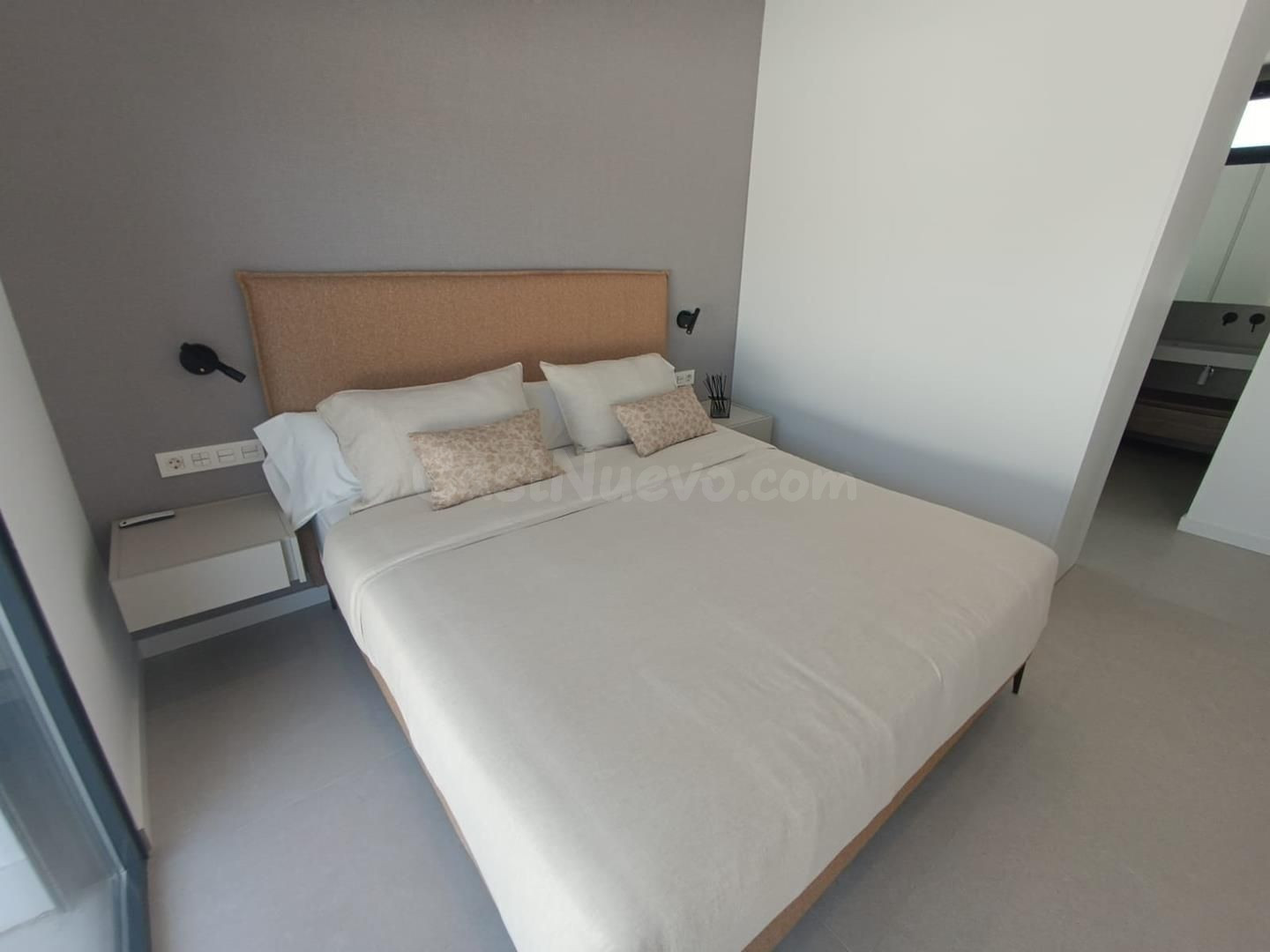 Villa 3 habitaciones 150m² en venta - Doña Pepa - foto 3