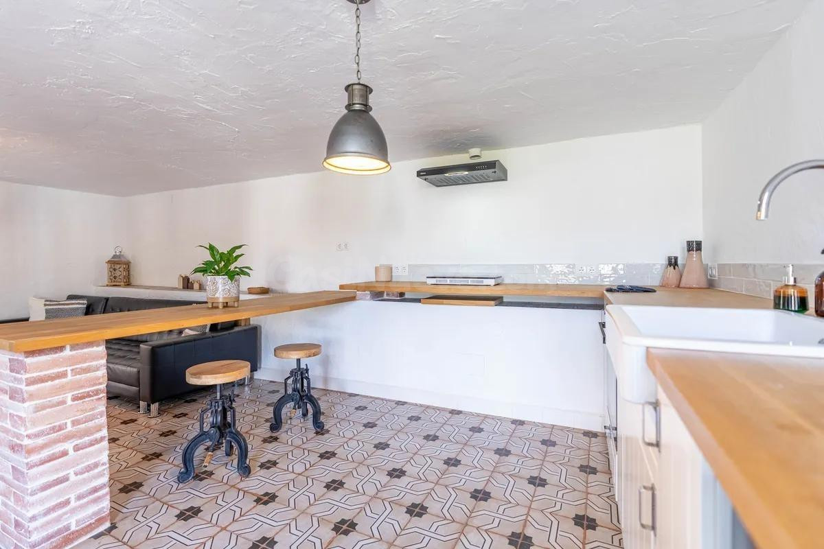 Villa exclusiva con piscina privada y casa de invitados inde - foto 5