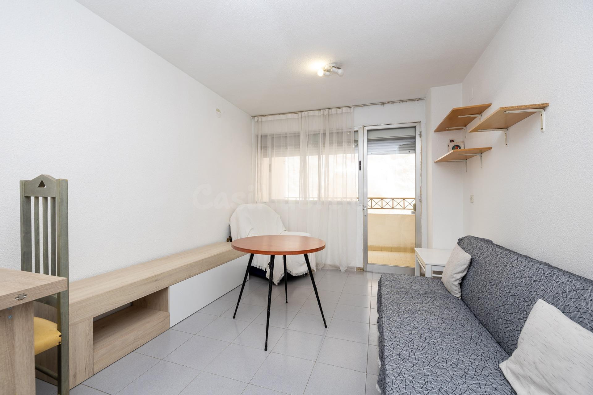 PISO DE 1 DORMITORIO CON TERRAZA Y EXCELENTE UBICACIÓN JUNTO - foto 2