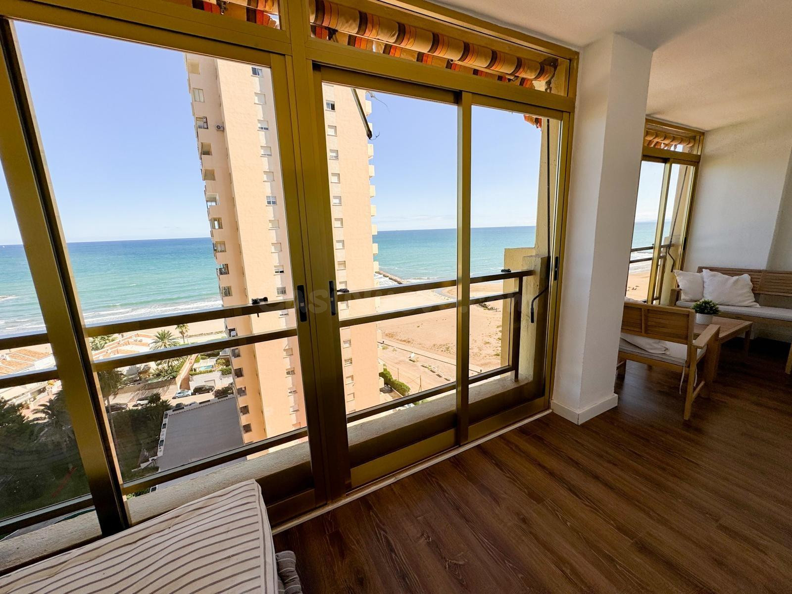 APARTAMENTO A LA VENTA EN LA PLAYA DEL PUIG - foto 4