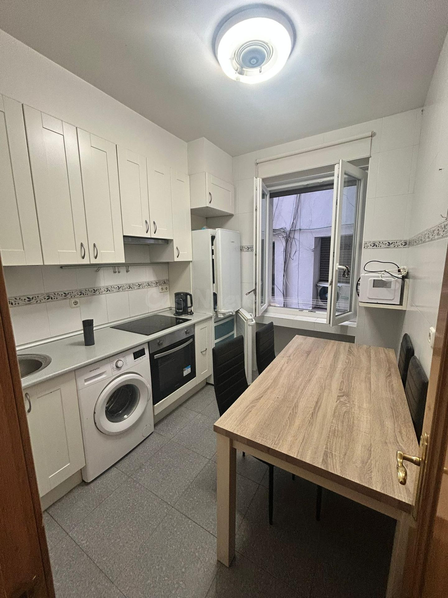 Apartamento 1 habitación 50m² en alquiler - Antiguo