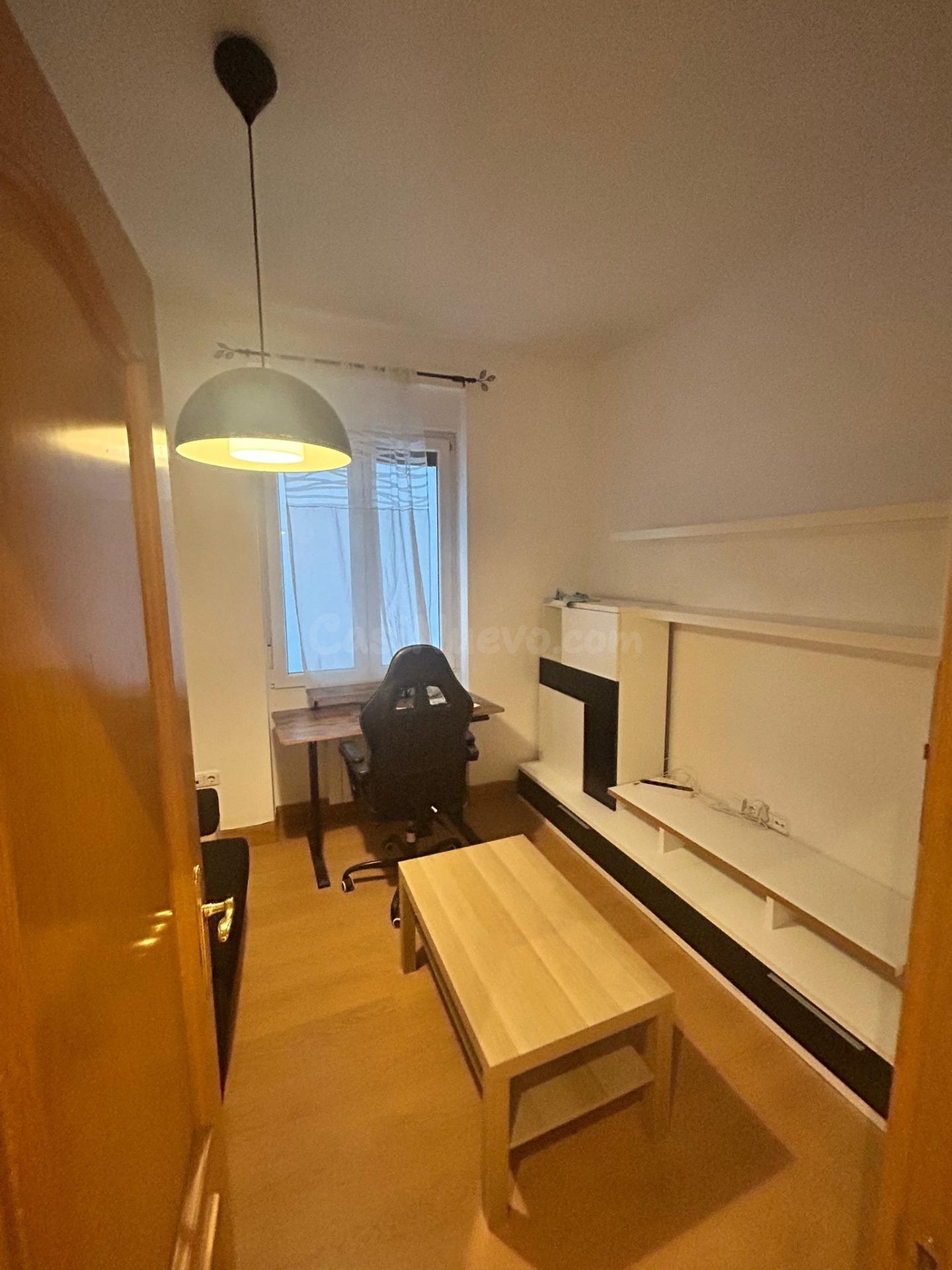 Apartamento 1 habitación 50m² en alquiler - Antiguo - foto 5
