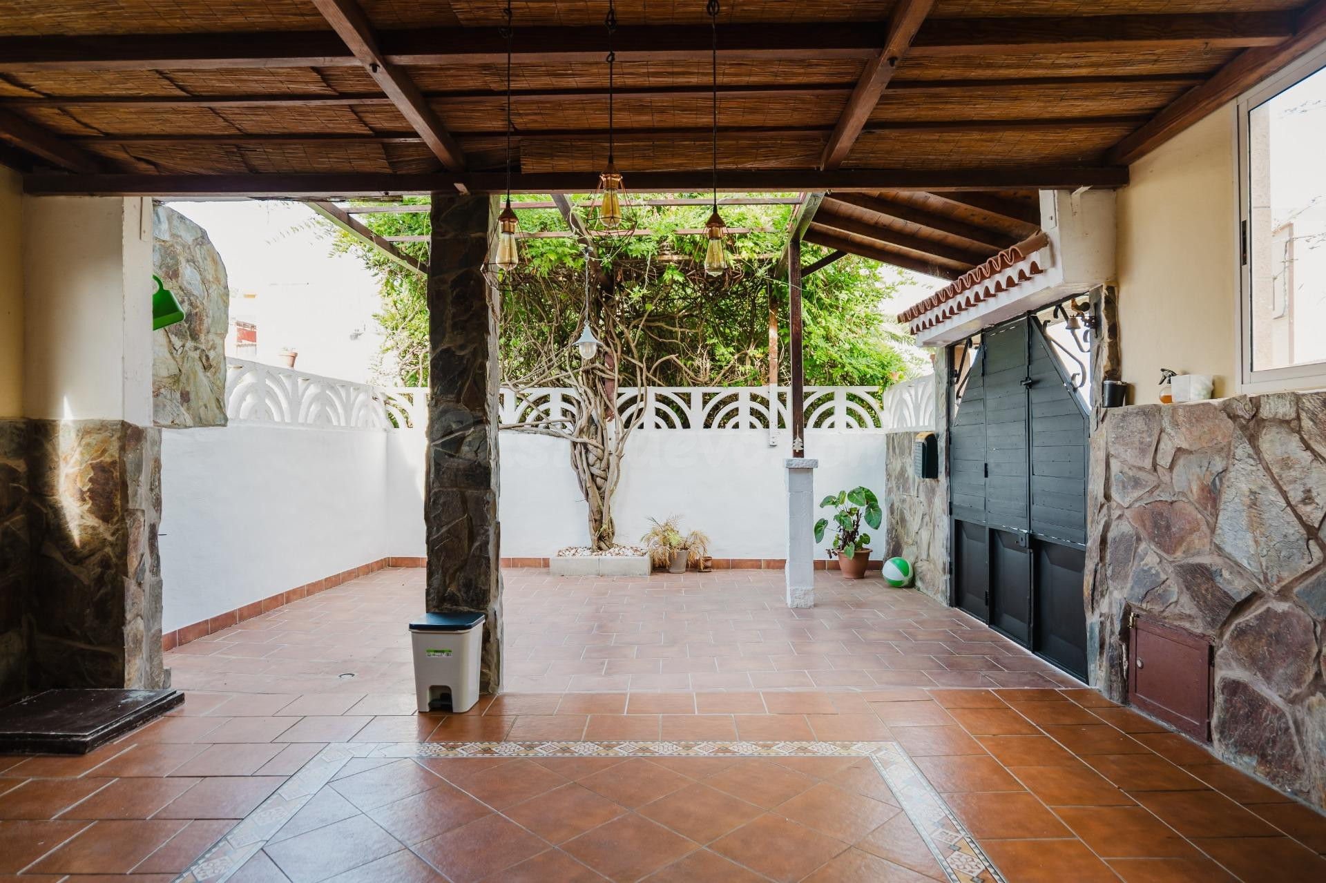 Chalet independiente en Los Portales, Arucas - foto 4