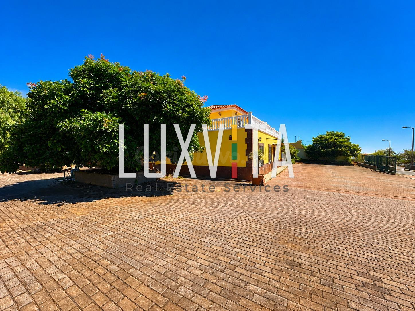 Casa independiente con 3.020 m2 de terreno en La Esperanza – - foto 4