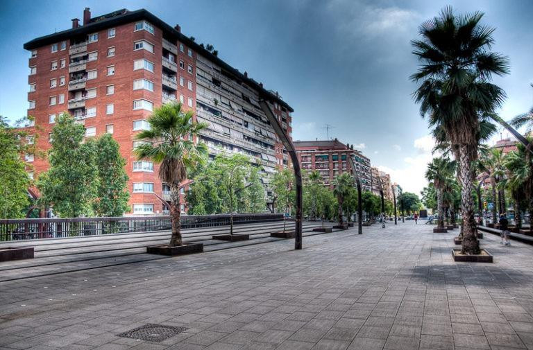 LOCAL CLÍNICA EN RENTABILIDAD EN LES CORTS BARCELONA