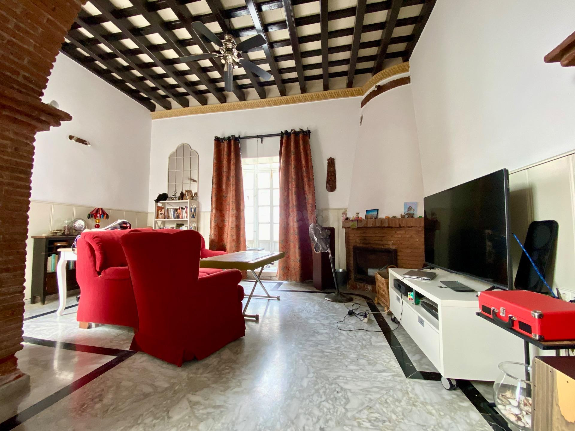 Exclusiva casa independiente de 5 dormitorios en la Alameda - foto 4
