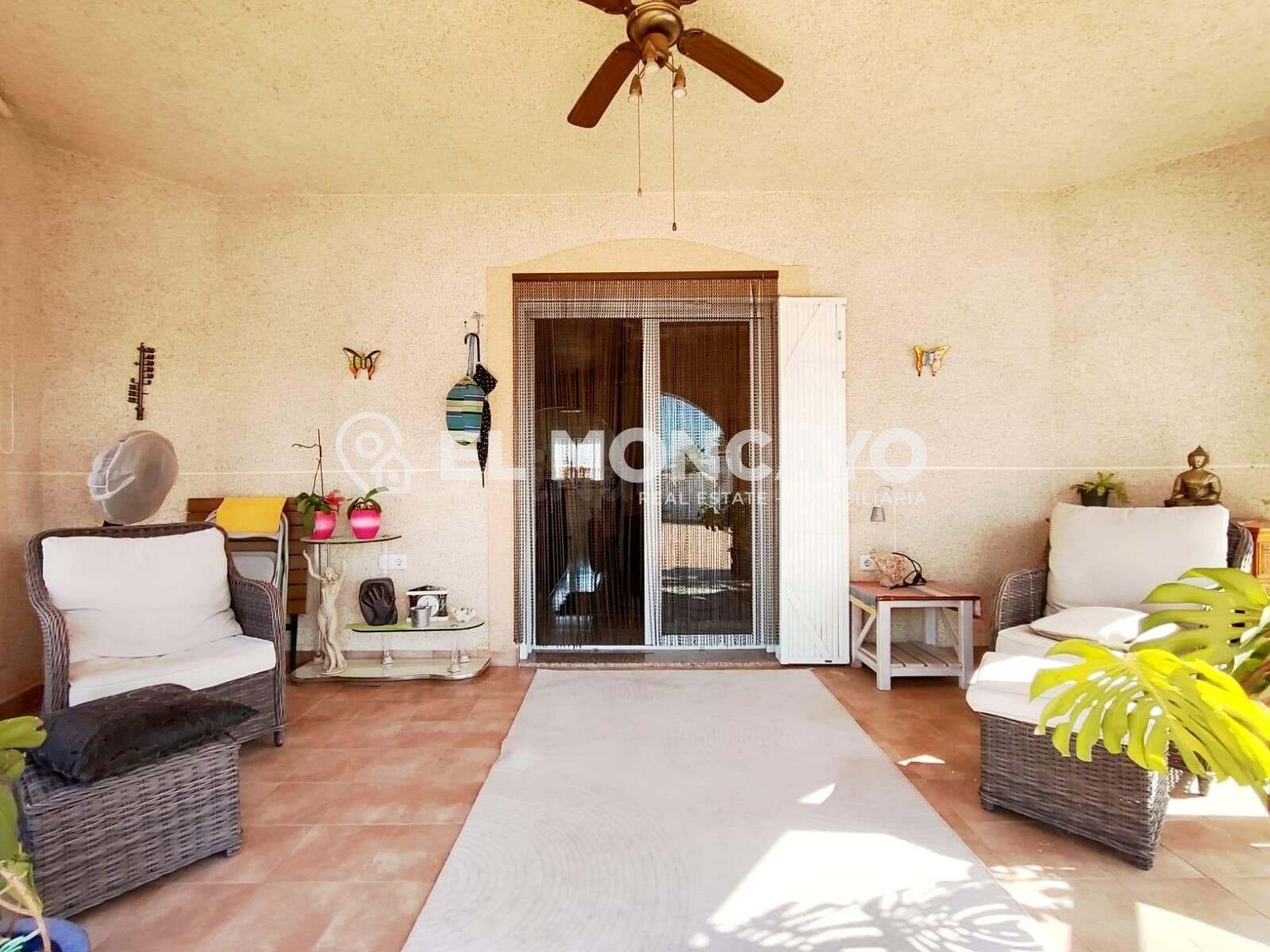 Fantástico chalet independiente con piscina privada y amplio - foto 4