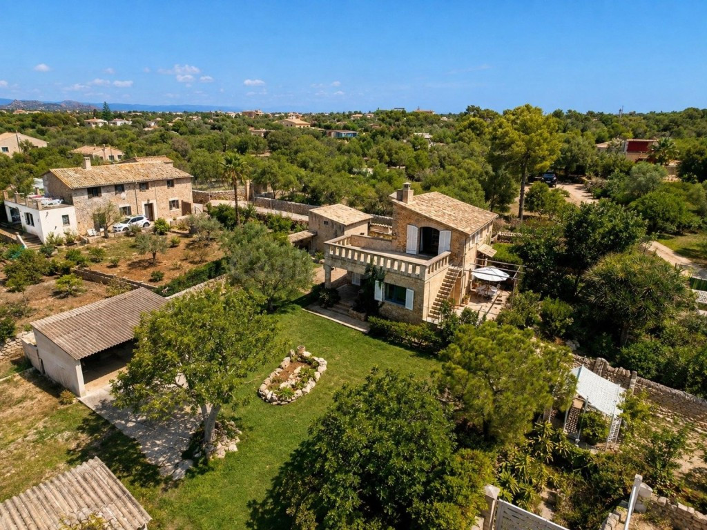 Finca mallorquina con más de 6.000 m² en Pòrtol - foto 2