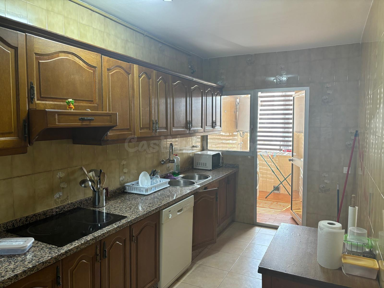 ¡Espacioso Piso Amueblado de 129m2 en ALQUILER CON 4Habitaci - foto 5