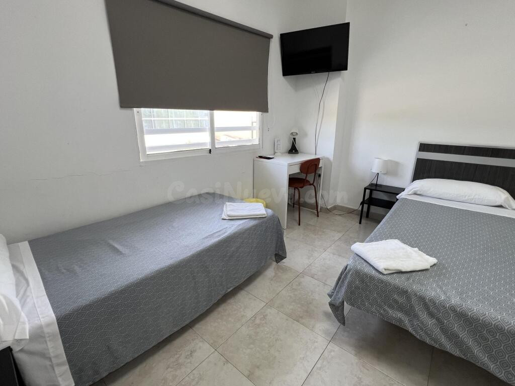 HOSTAL EN VENTA EN LA NUCÍA | ACTIVO HOTELERO CON GRAN POTENCIAL DE CRECIMIENTO - foto 2