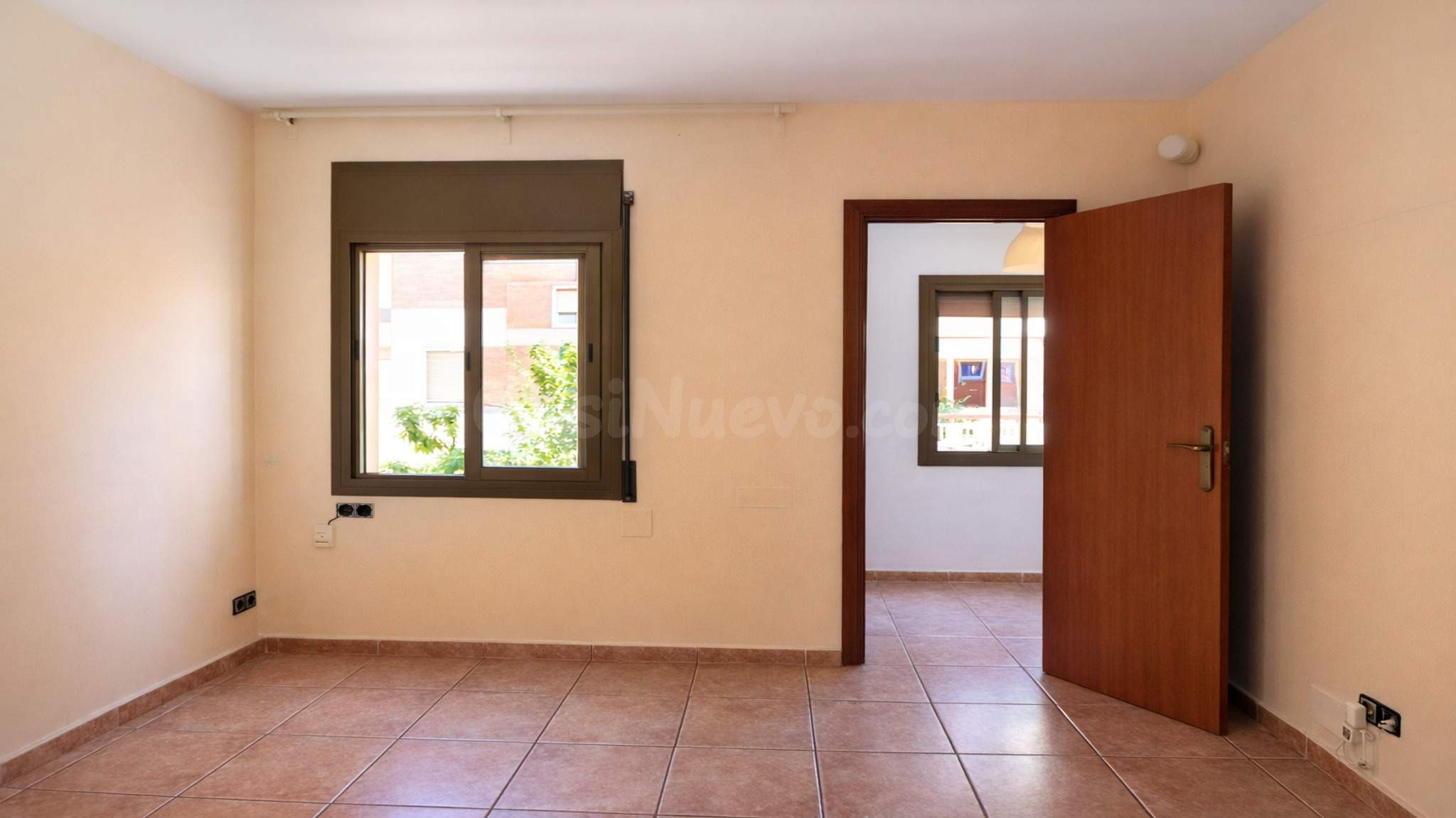 Piso luminoso de tres habitaciones en La Florida – 169.900 € - foto 4