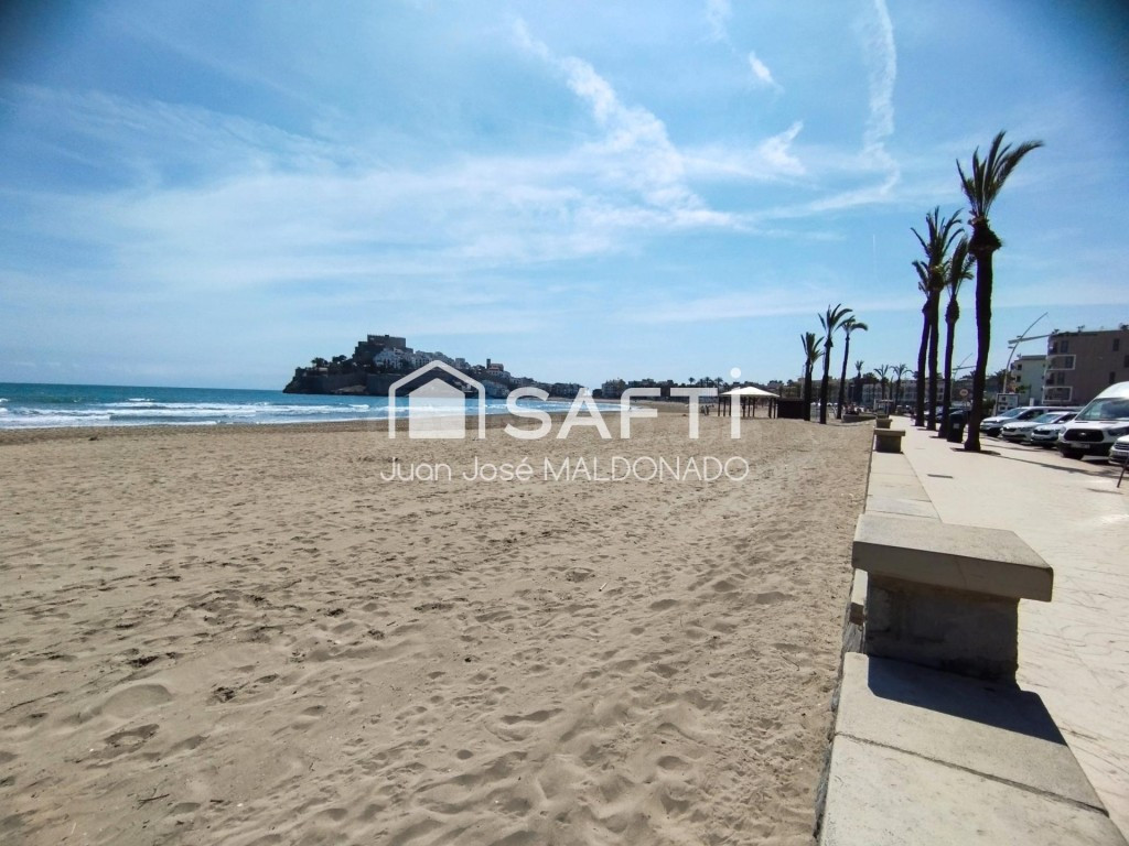 Adosado junto al mar en Peñíscola: estilo y bienestar - foto 3
