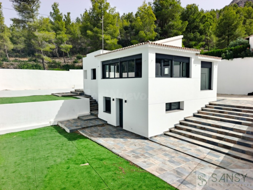 Casa-Chalet en Venta en Denia Alicante - foto 2