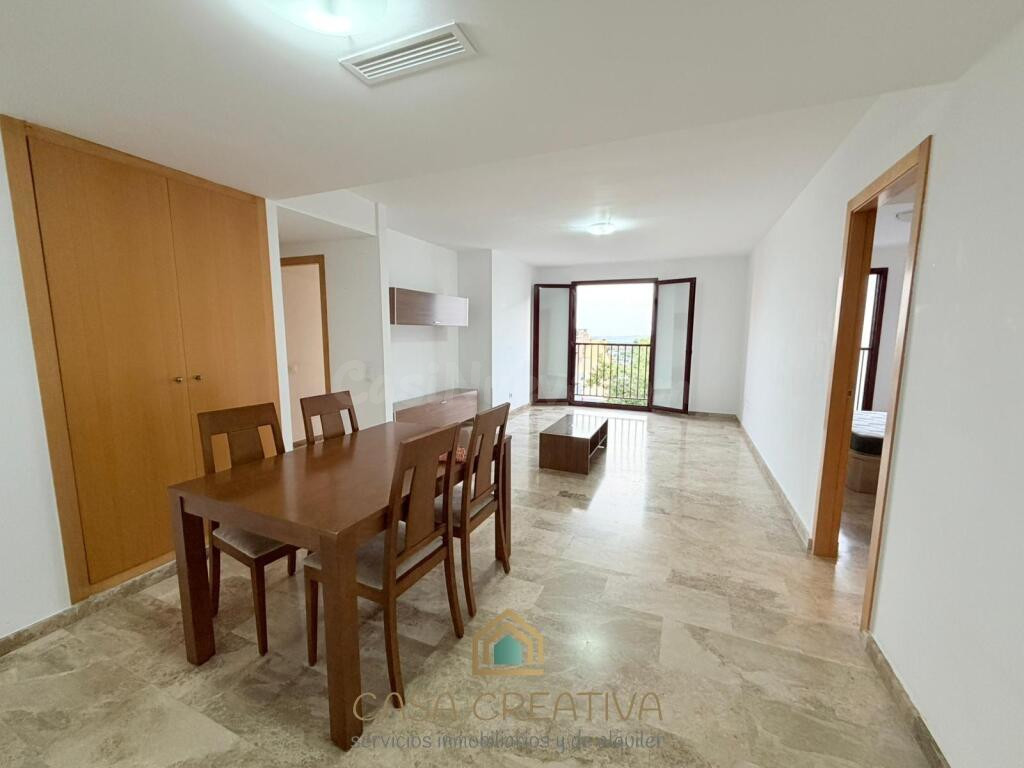 Se vende Piso de 3 dormitorios con garaje y trastero en Náqu - foto 3