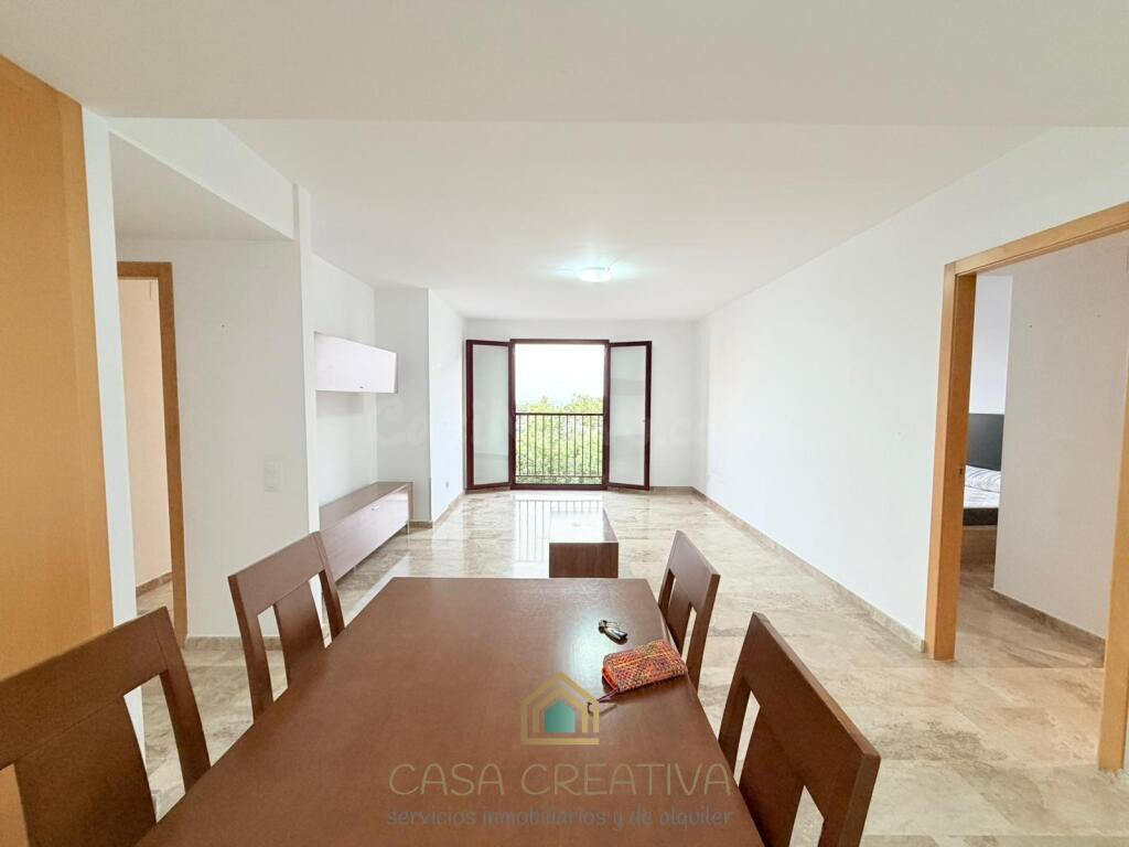 Se vende Piso de 3 dormitorios con garaje y trastero en Náqu - foto 4
