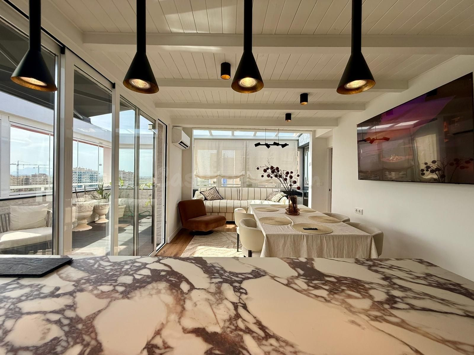 Ático 4 habitaciones 150m² en venta - CENTRO