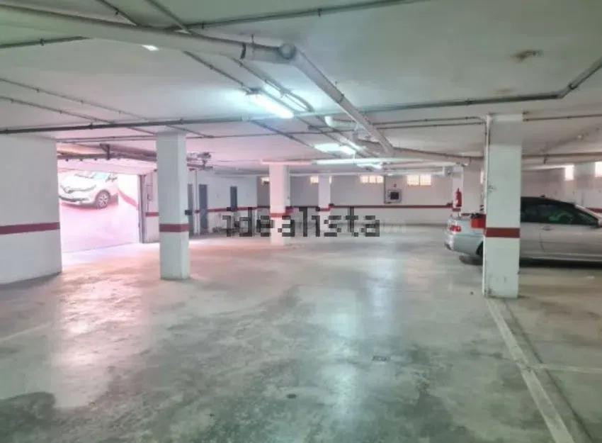 Exclusivo Garaje en Aguadulce Sur