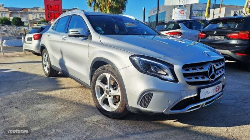 Mercedes Clase GLA Granada: Calidad Premium y Confort Urbano