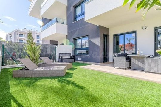 APARTAMENTO DE 2 DORMITORIOS 2 BAÑOS +JARDIN EN ORIHUELA COS - foto 2