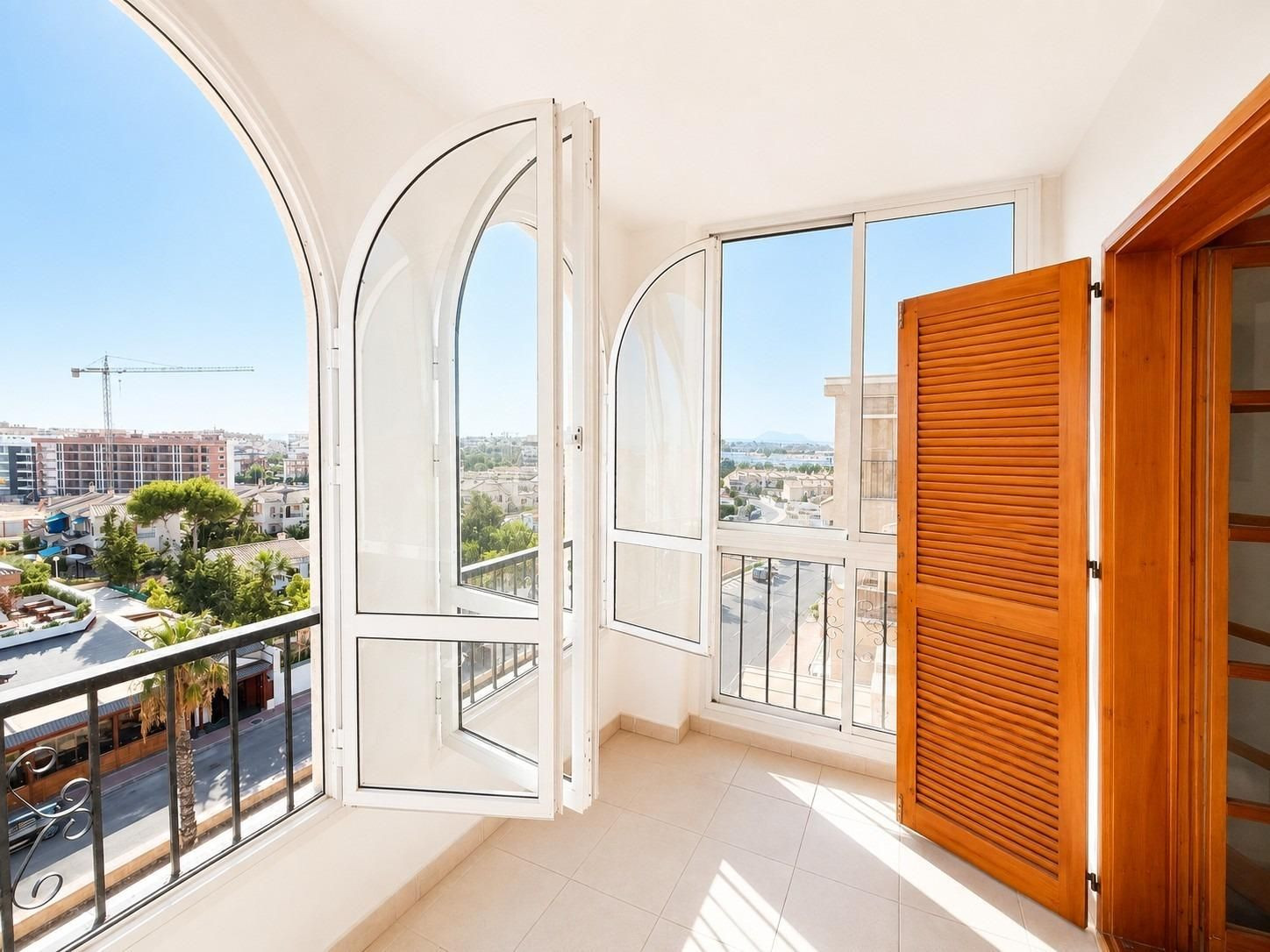 Oportunidad con vistas, SUR, piscina, garaje y trastero - foto 3