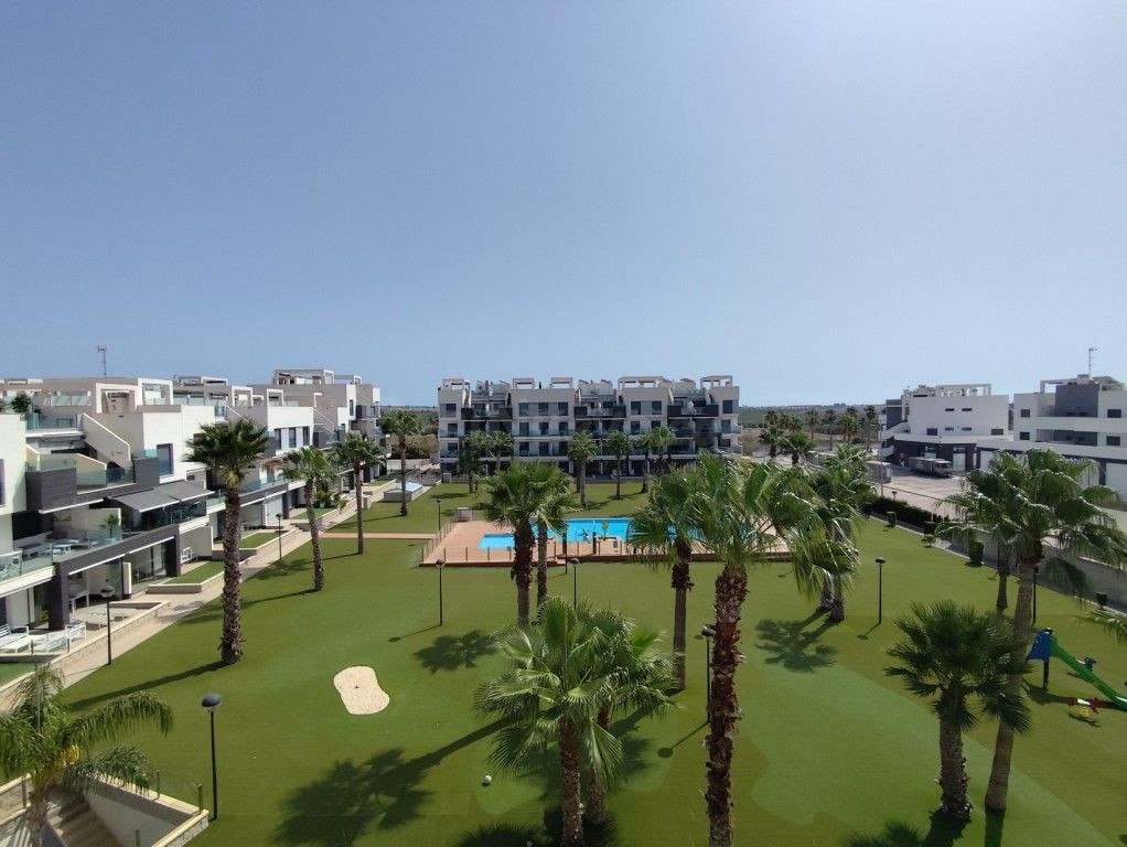 Ático 3 habitaciones 94m² en venta - EL RASO
