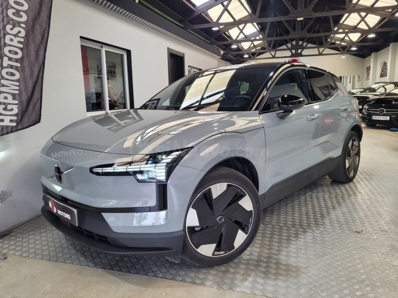 Volvo EX30 Plus 2WD Pure Electric