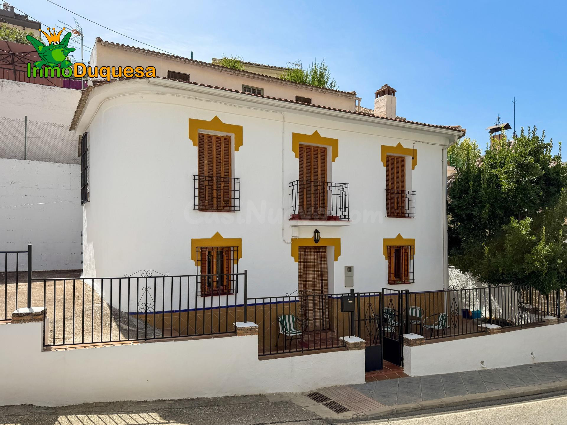 Casa independiente en la entrada de Pinos Genil. (A 10 minut - foto 5