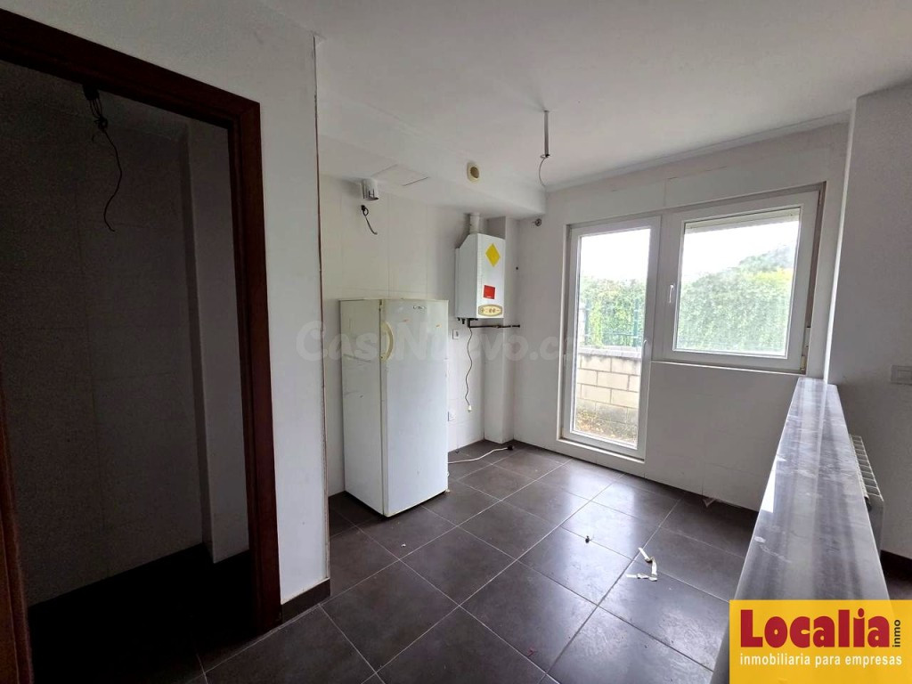 Chalet de VPO en venta, Oreña, Alfoz de Lloredo - foto 4