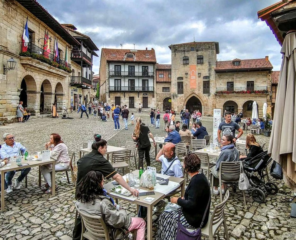 Vive o invierte en el pueblo más bonito de España