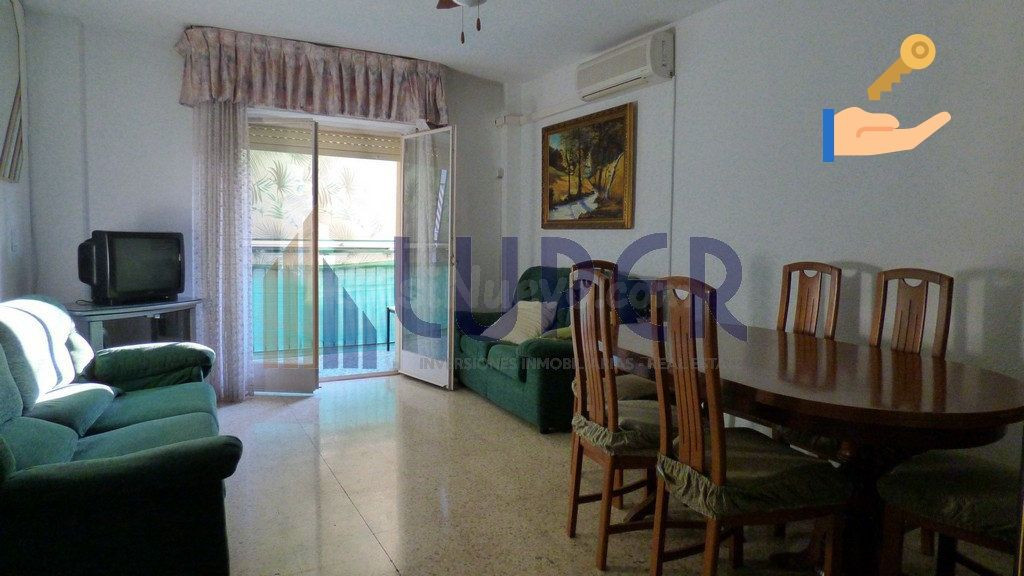 PISO EN VENTA EN SAN VICENTE, CERCA DE LA BIBLIOTECA Y LA PLAZA DE LOS LEONES - foto 2