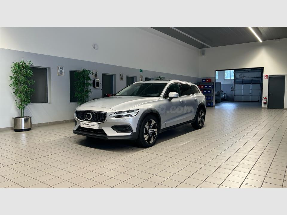Volvo V60 Cross Country
