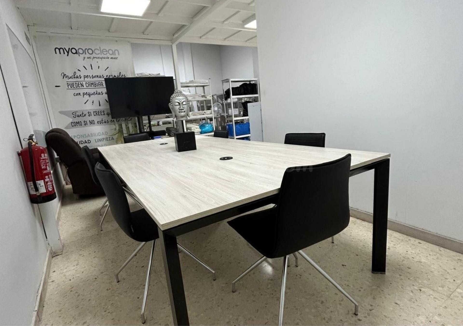 Local Comercial en Rentabilidad (7,04%) | 300 m2 | Patraix - - foto 5
