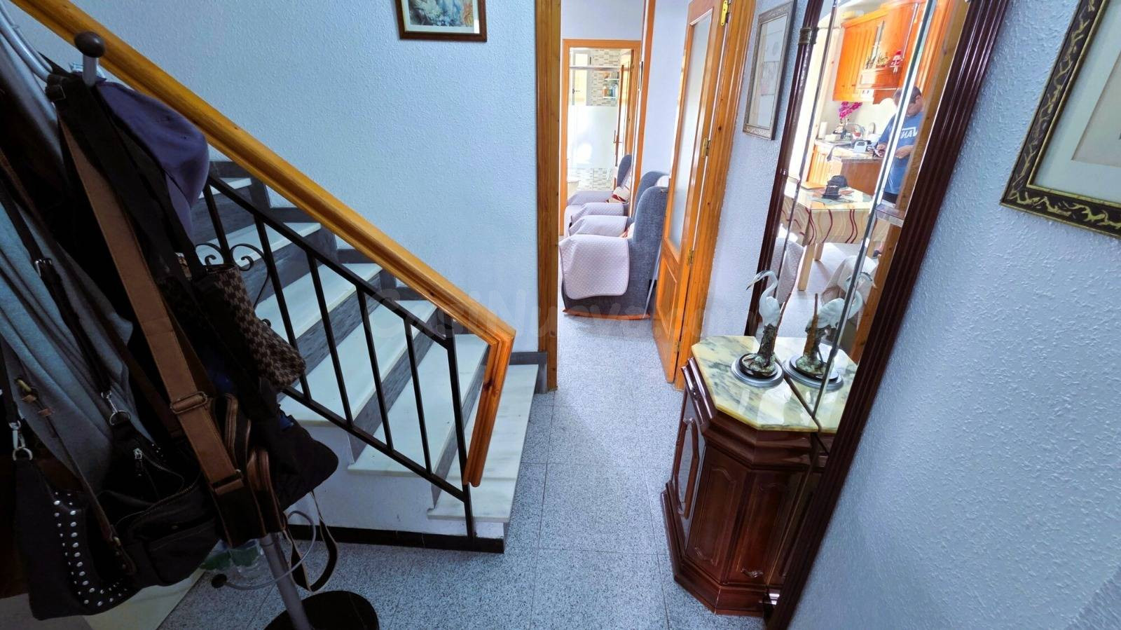 Casa con tres terrazas - foto 4