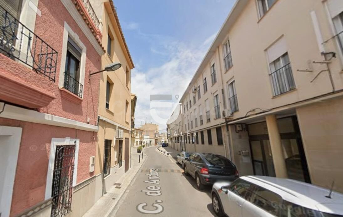 Casa okupada en Llíria (Valencia) - foto 3