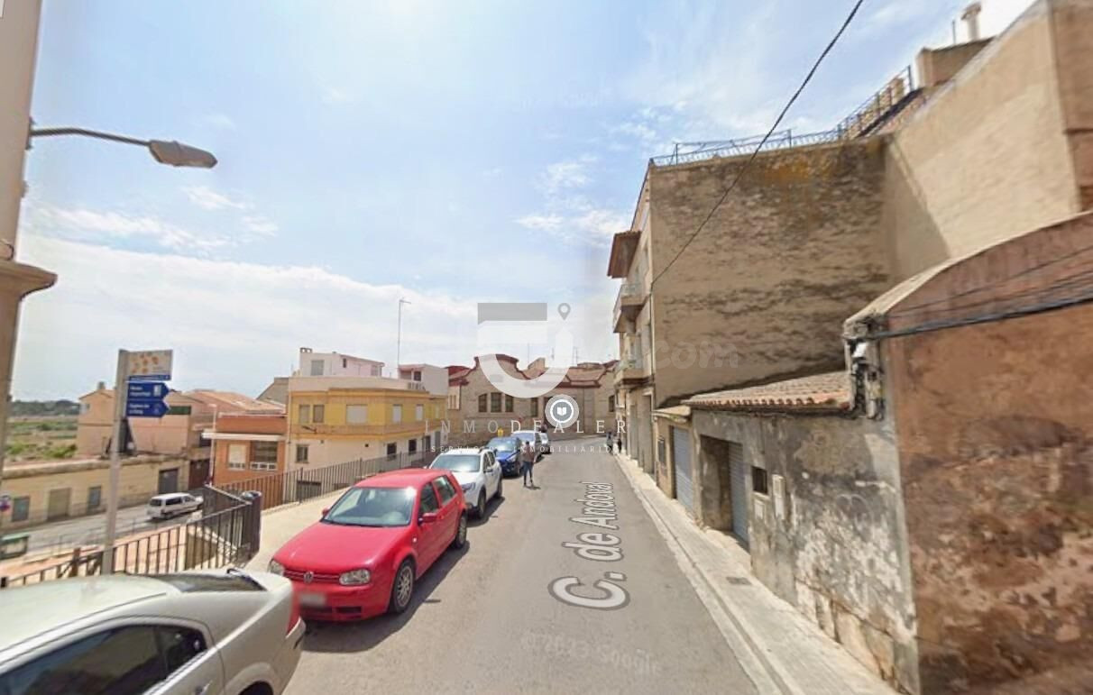 Casa okupada en Llíria (Valencia) - foto 4