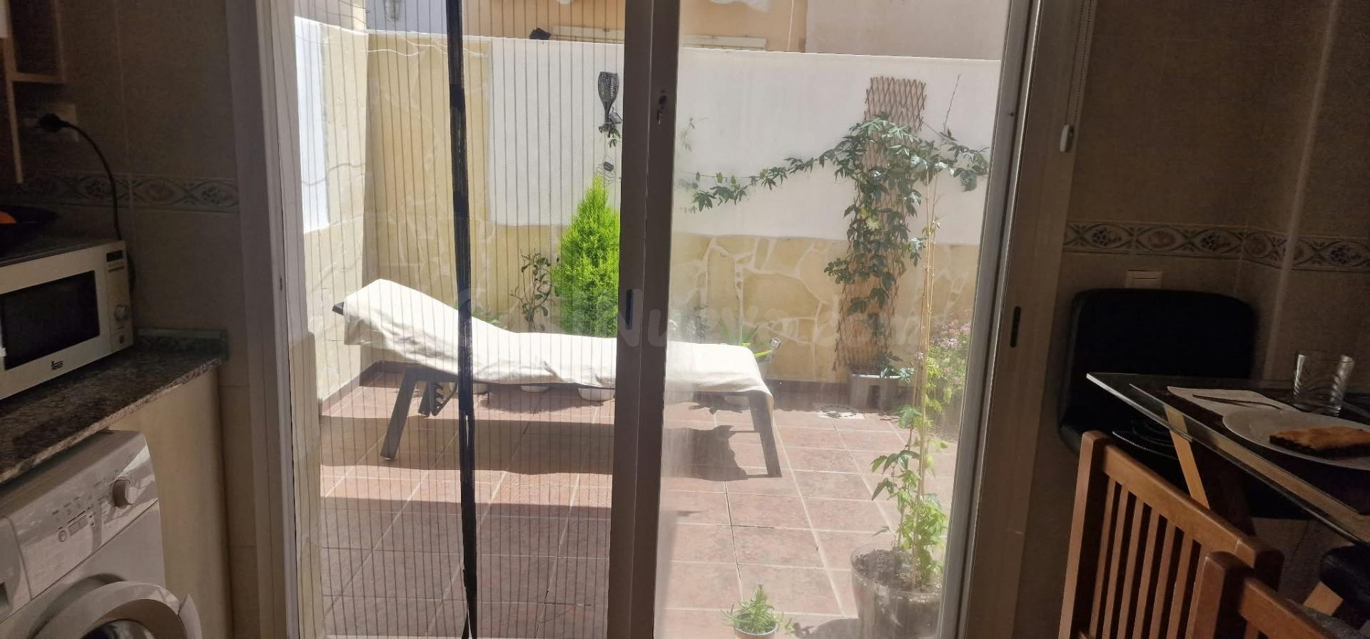 CASITA IDEAL EN UN PUEBLO CON ESENCIA FAMILIAR A LOS PIES DE - foto 4