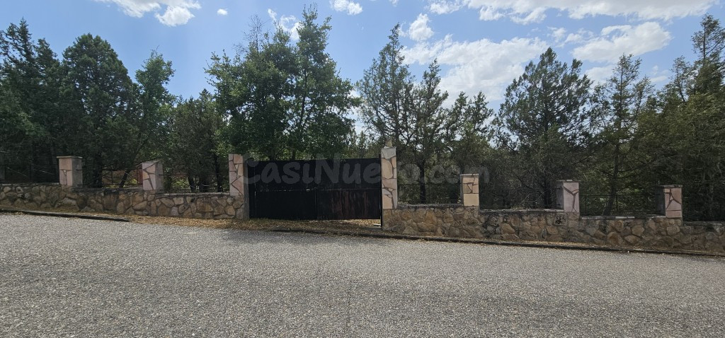 Solar residencial en Venta en Duruelo Segovia - foto 2