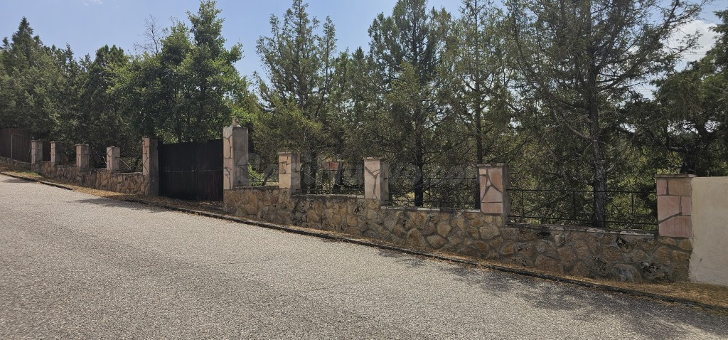 Solar residencial en Venta en Duruelo Segovia - foto 3