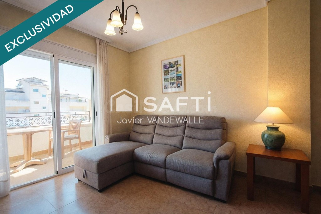 Piso de 3 dormitorios con terraza, vistas despejadas y pisci - foto 2