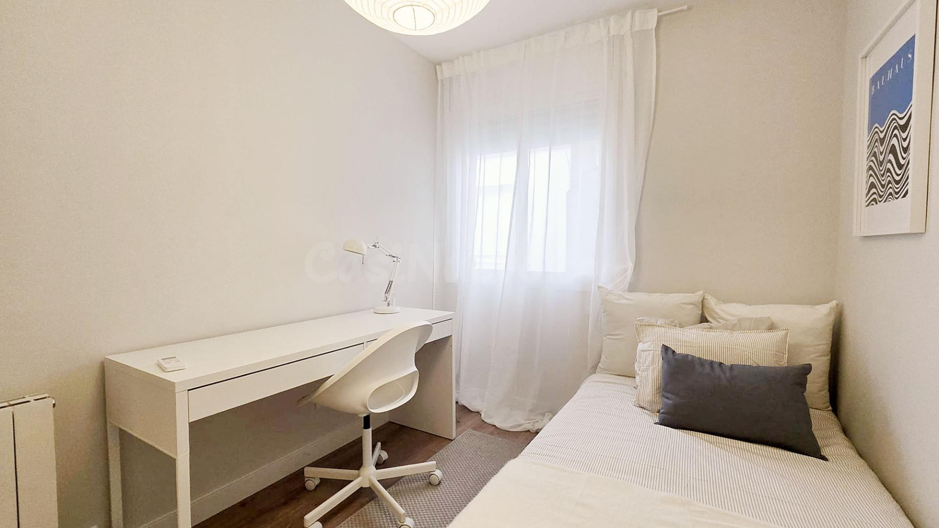 ¡ESTUDIANTES! habitaciones CON BAÑOS PRIVADOS Y TRASTERO EN  - foto 3